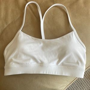 Lululemon Flow Y Bra Nulu